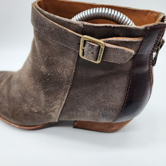 Kork Ease Maddelena Gray Suede Distressed Vintage Ankle Boots Size 8 - Picture 3 of 11